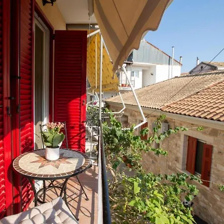 Polyxenis Cozy Maisonette - Сasa de vacaciones *
