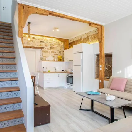 Polyxenis Cozy Maisonette - Сasa de vacaciones *