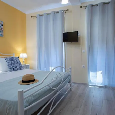 Polyxenis Cozy Maisonette -