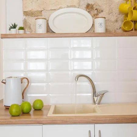 Casa de Férias Polyxenis Cozy Maisonette - *